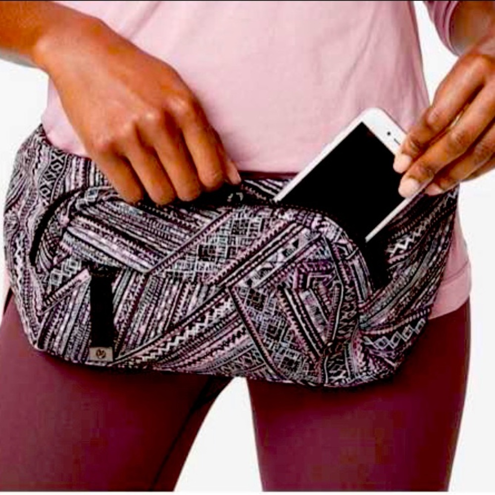 Lululemon on the beat bag